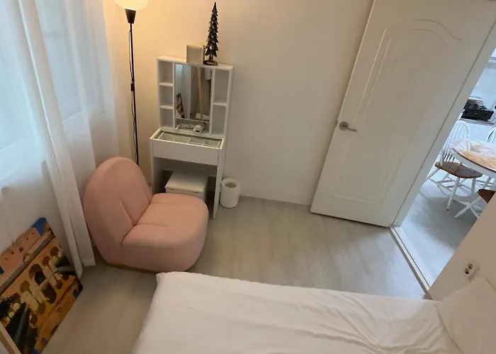 Вилла Brilliant Gangnam#apgujeong#garosu-gil#itaewon 20 Minutes#seongsu Hot Spot#cheongdam#gyeongbokgung Palace#hospital#court#kspo#plastic Surgery *